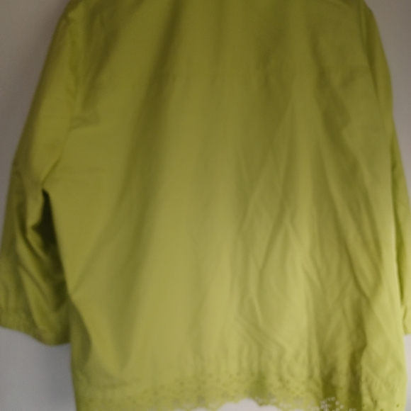 Zynergy by Chico Lightweight Windbreaker - Picture 2 of 5